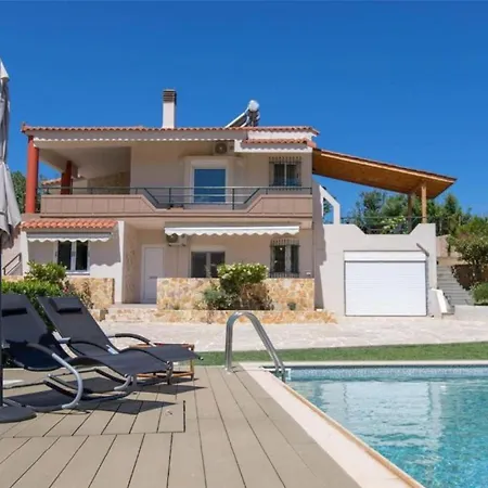 Apella - Private Heated Pool فيلة *