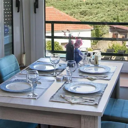 Apella - Private Heated Pool Nohia
