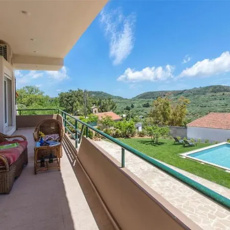 فيلة Apella - Private Heated Pool *